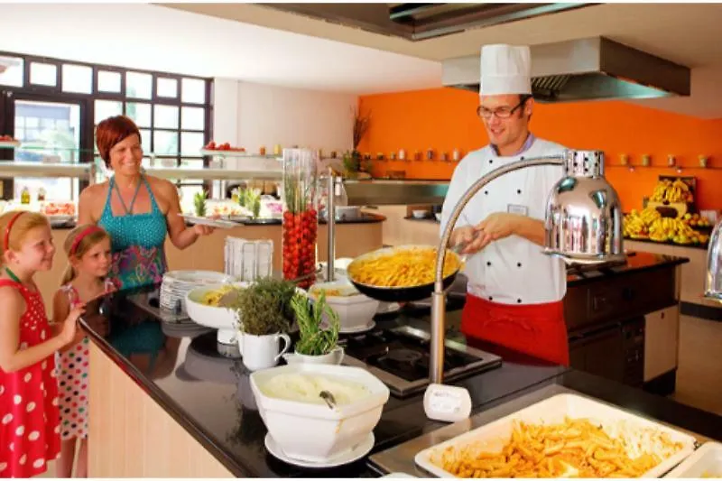 Valamar Tamaris Resort Lanterna Hotel